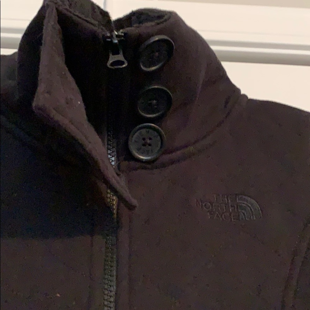 The north face jacket - Picture 2 of 4